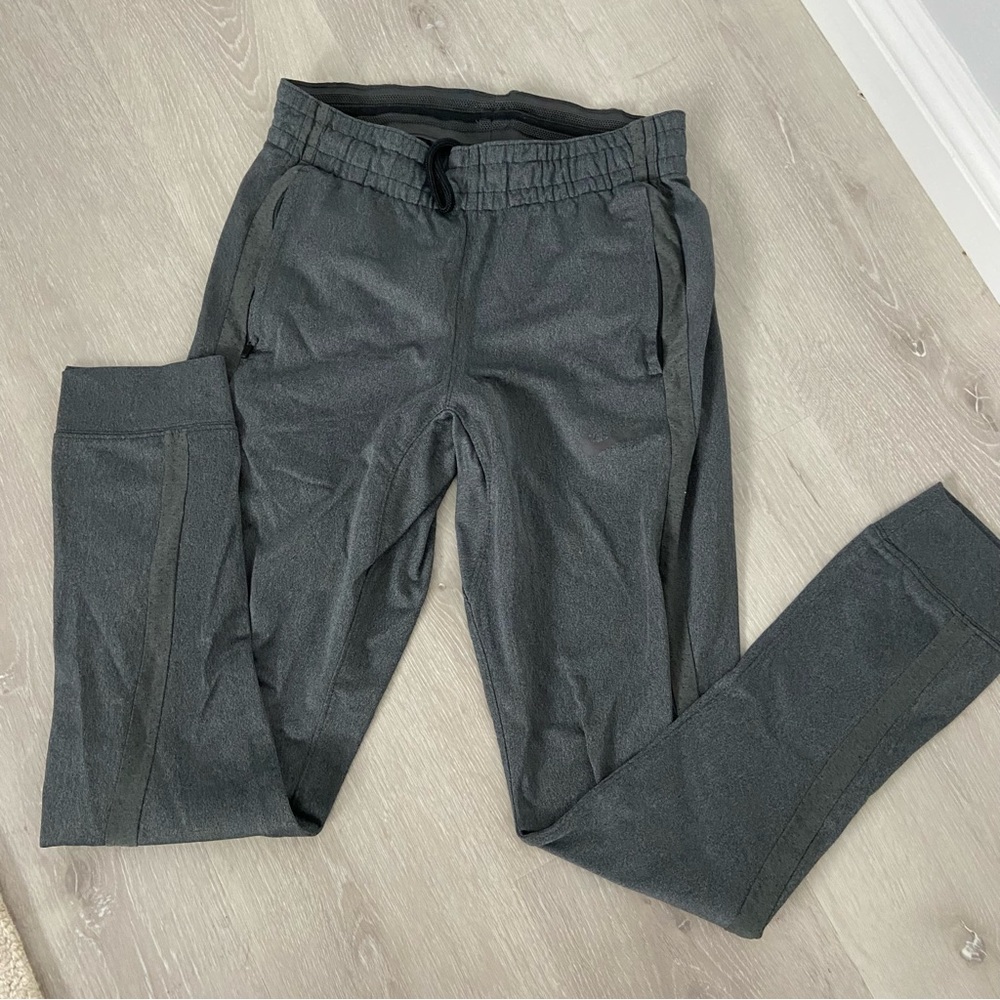 Nike joggers